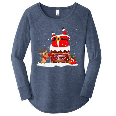 Grammy Claus Fat Santa Stuck In The Chimney Christmas Women's Perfect Tri Tunic Long Sleeve Shirt