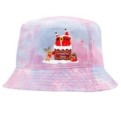 Grandma Claus Fat Santa Stuck In The Chimney Christmas Tie-Dyed Bucket Hat