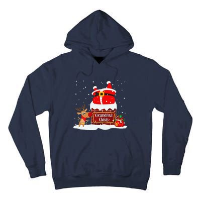 Grandma Claus Fat Santa Stuck In The Chimney Christmas Tall Hoodie