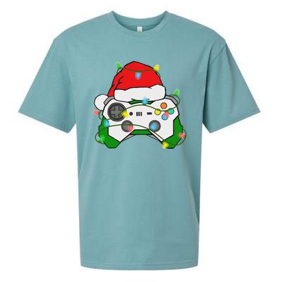 Gamer Christmas Gaming Santa Hat Video Game Controller Sueded Cloud Jersey T-Shirt