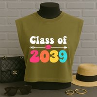 Groovy Class Of 2039 Graduation Senior 2039 Garment-Dyed Women's Muscle Tee