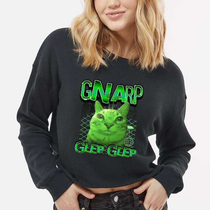 Gnarp Cat Silly Alien Cat Meme Brainrot Gen Z Meme Cropped Pullover Crew