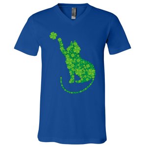 Green Cat Silhouette Shamrocks St Patricks Day Gift V-Neck T-Shirt