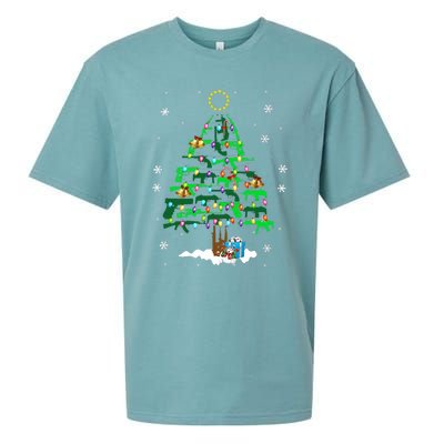 Guns Christmas Tree Ornament Xmas Lights Gifts Gun Lovers Sueded Cloud Jersey T-Shirt