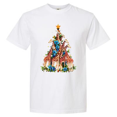 Giraffe Christmas Tree Cute Giraffe Lovers Xmas Holiday Garment-Dyed Heavyweight T-Shirt