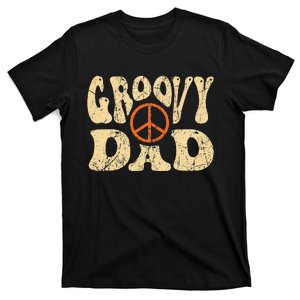 Groovy Dad 70s Aesthetic Nostalgia 1970's Retro Dad T-Shirt