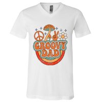 Groovy Dad 70s Aesthetic Nostalgia 1970's Hippie Dad Retro V-Neck T-Shirt