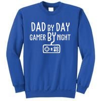 Gamer Dad Dad By Day Gamer By Night Funny Gaming Dad Great Gift Sweatshirt