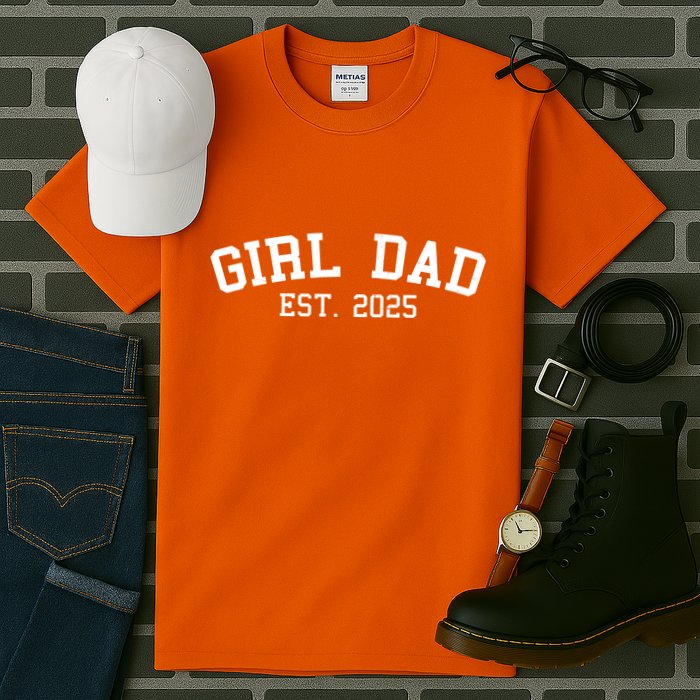 Girl Dad Est 2025 Celebrating New Baby Dad Tall T-Shirt