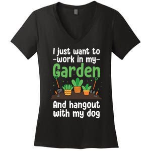 Gardening Design For Plant Lover Florist Gardener Women's V-Neck T-Shirt