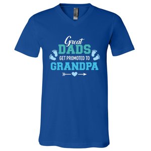 Great Dads Get Promoted To Grandpa Gift V-Neck T-Shirt