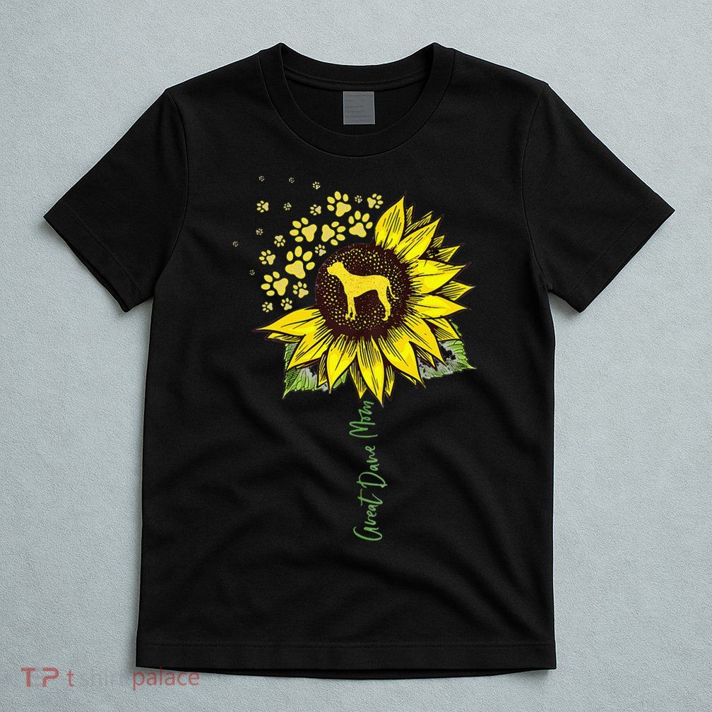 Great Dane Mom Sunflower Great Dane Lover Gifts Dog Mom Mama T-Shirt