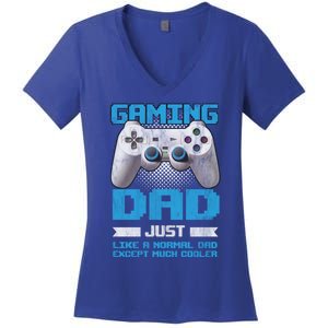 Gaming Dad Papa Daddy Dad Fatherhood Fathers Day Cool Gift Women's V-Neck T-Shirt