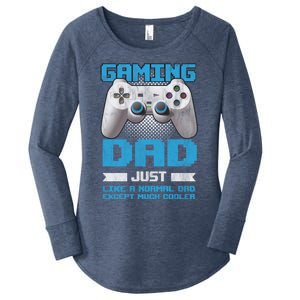 Gaming Dad Papa Daddy Dad Fatherhood Fathers Day Cool Gift Women's Perfect Tri Tunic Long Sleeve Shirt