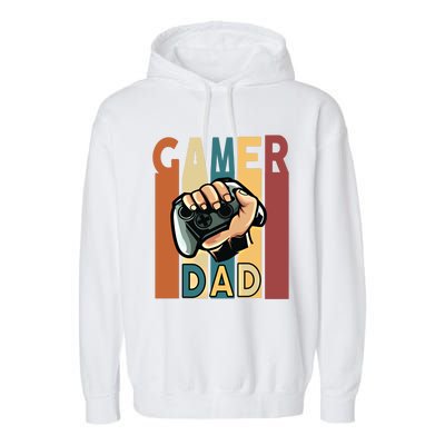 Gamer Dad Retro Vintage Gaming Fathers Day Gift Garment-Dyed Fleece Hoodie