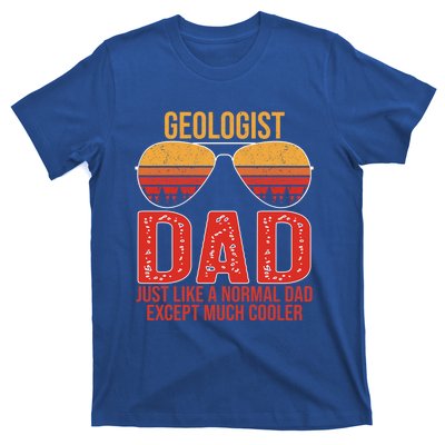 Geologist Dad Retro Sunglasses For Father's Day Gift T-Shirt