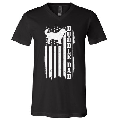Goldendoodle Dad Vintage American Flag Patriotic Doodle Dog V-Neck T-Shirt