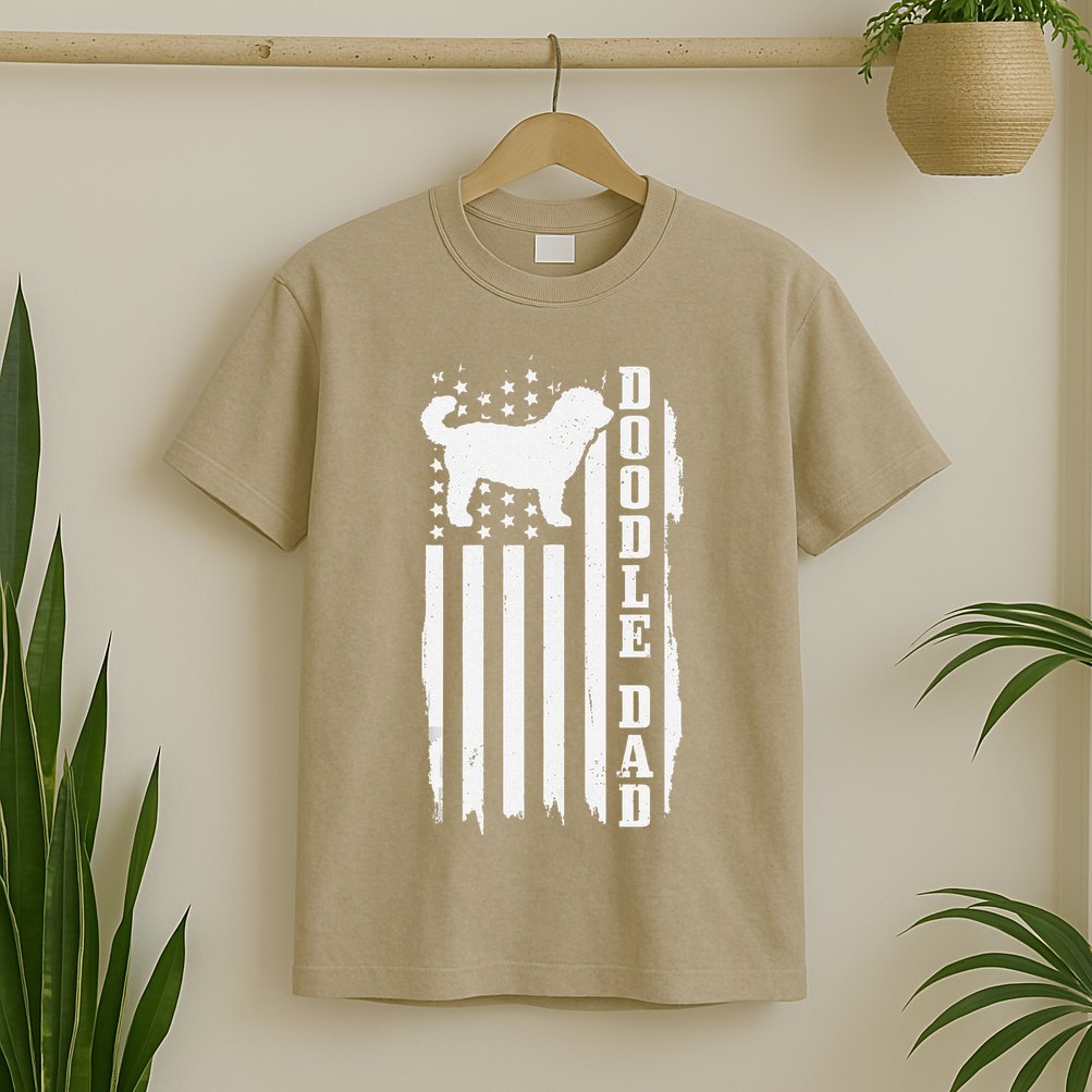 Goldendoodle Dad Vintage American Flag Patriotic Doodle Dog T-Shirt