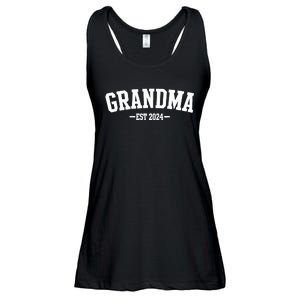 Grandma Est 2024 Promoted To Grandma 2024 For Grandmother Ladies Essential Flowy Tank