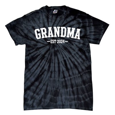 Grandma Est 2024 Promoted To Grandma 2024 For Grandmother Tie-Dye T-Shirt