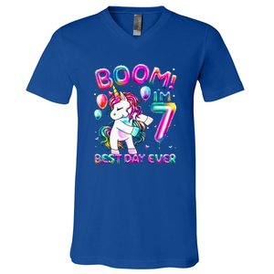 Gifts For 7th Birthday Party 7 Years Old Flossing Unicorn V-Neck T-Shirt