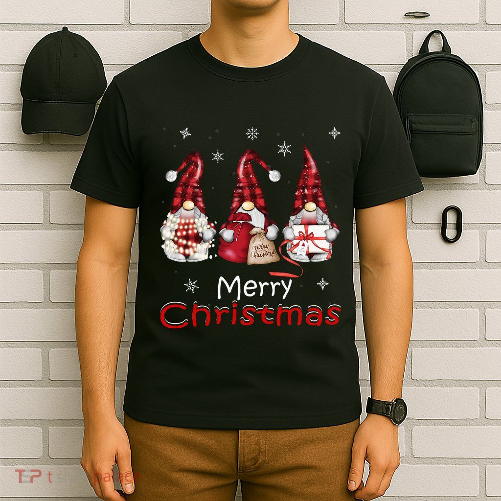 Gnome Family Christmas Buffalo Plaid T-Shirt