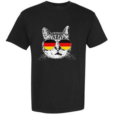 German Flag Cat Heritage Pride Germany Oktoberfest Garment-Dyed Heavyweight T-Shirt