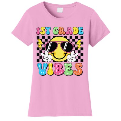 Groovy First Day Of School 1st Grade Vibes Back To School Women's T-Shirt