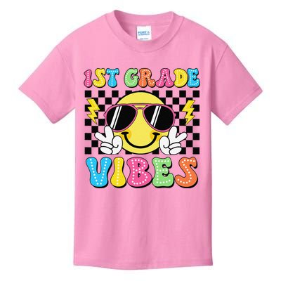 Groovy First Day Of School 1st Grade Vibes Back To School Kids T-Shirt