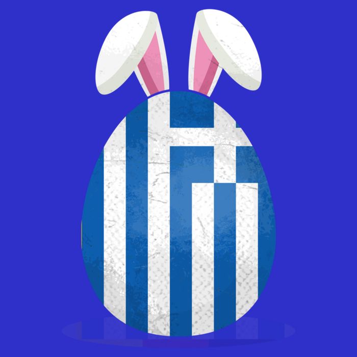 Greece Flag Egg Bunny Ears Greek Easter Sunday Gift T-Shirt