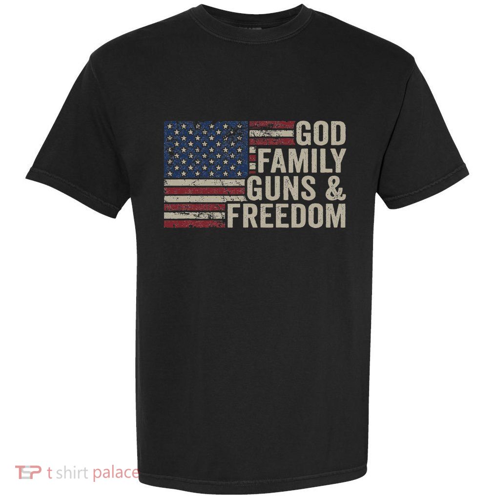 God Family Guns & Freedom Pro Gun Vintage Usa Flag Garment-Dyed Heavyweight T-Shirt