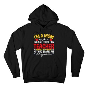 Groovy Funny It's Me Hi I'm The Teacher It's Me Hoodie