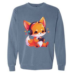 Gamer Fox Kawaii Fox Anime Funny Gaming Cute Fox Video Gamer Garment-Dyed Sweatshirt