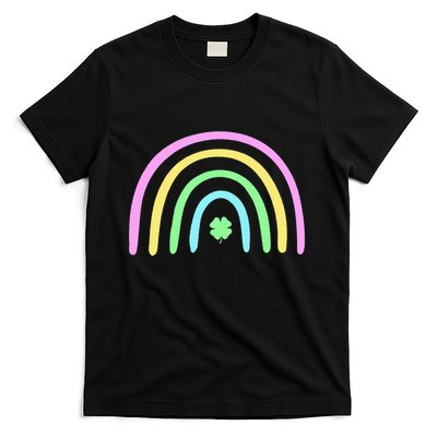 Green Four Leaf Clover Rainbow St Patricks Day T-Shirt