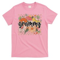 Grammy Floral Mother'S Day Wildflower Girl Checkered T-Shirt
