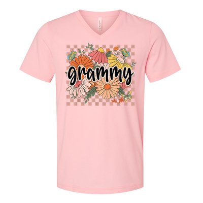 Grammy Floral Mother'S Day Wildflower Girl Checkered V-Neck T-Shirt