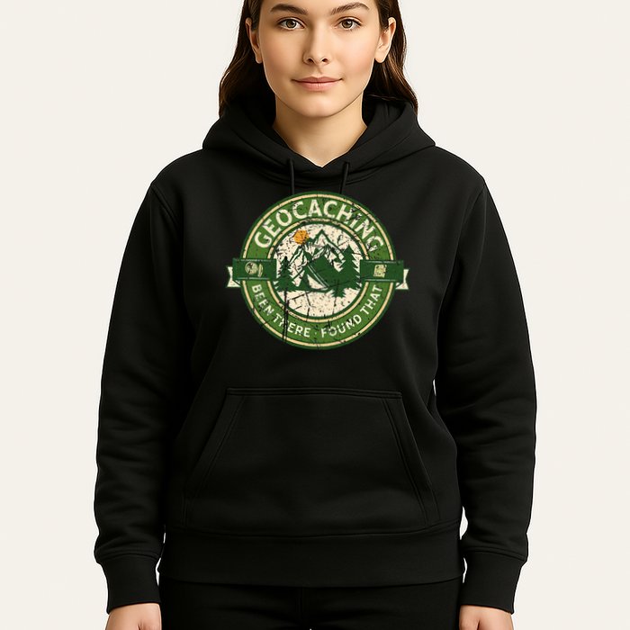 Geocaching Funny Retro Distressed Geocache Lover Hoodie