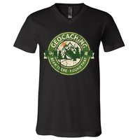 Geocaching Funny Retro Distressed Geocache Lover V-Neck T-Shirt