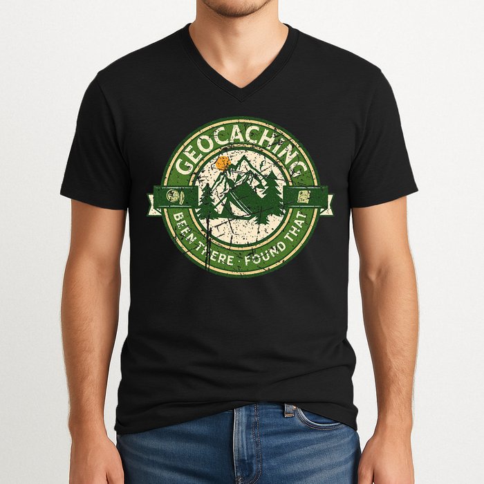 Geocaching Funny Retro Distressed Geocache Lover V-Neck T-Shirt