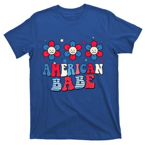 Groovy Flower Retro Usa Flag American Babe 4th Of July Gift T-Shirt