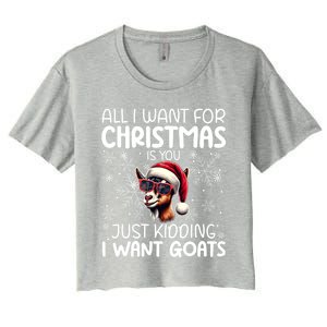 Goat Funny Xmas Santa Hat Sunglasses Snowflakes Goat Lover Gift Women's Crop Top Tee