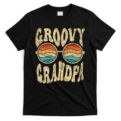 Groovy Grandpa 70s Aesthetic Nostalgia 1970's Retro Grandpa T-Shirt