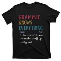 Grammie Grandma Gift Grammie Knows Everything T-Shirt