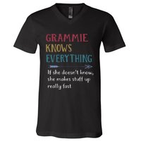 Grammie Grandma Gift Grammie Knows Everything V-Neck T-Shirt