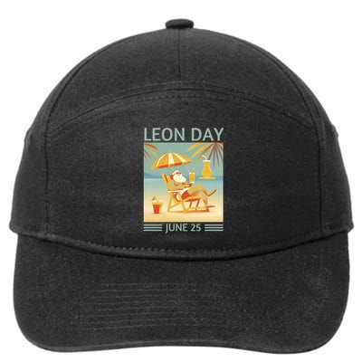 Gift 7-Panel Snapback Hat