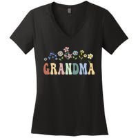 Grandma Gifts Women Wildflower Floral Grandma Women's V-Neck T-Shirt