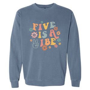 Groovy Hippie 5 Is A Vibe Boy 5th Birthday Party Decoration Garment-Dyed Sweatshirt