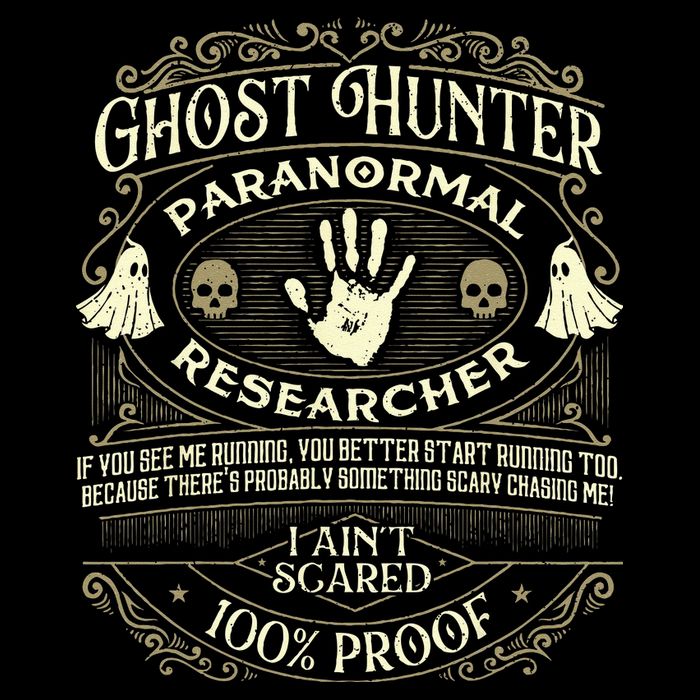 Ghost Hunter Ghost Hunting Halloween Paranormal Activity T-Shirt