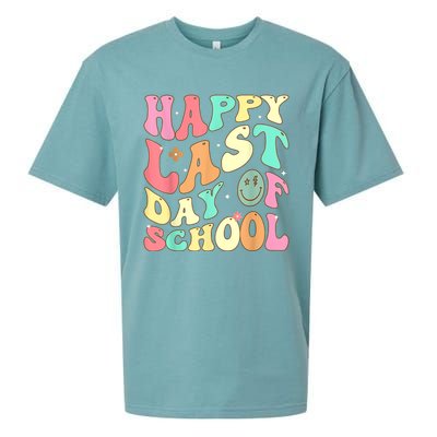 Groovy Happy Last Day Of School Teacher Student Graduation Sueded Cloud Jersey T-Shirt