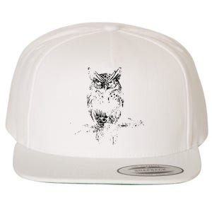 Great Horned Owl Distressed Design Wool Snapback Cap